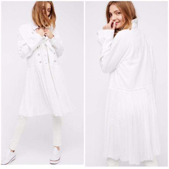 SOLD! Free People Flutterby White Trench Coat - Picture 1 of 3